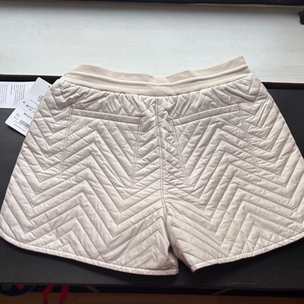 Athleta Women's Quilted Athletic Shorts in Beige - Picture 3 of 8